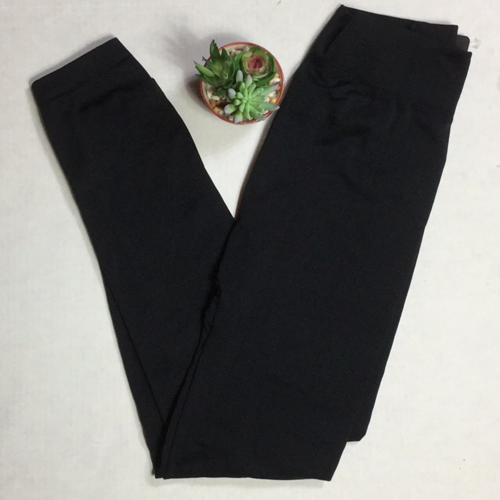 Black fleeced lined soft warm leggings XL -1x NWT